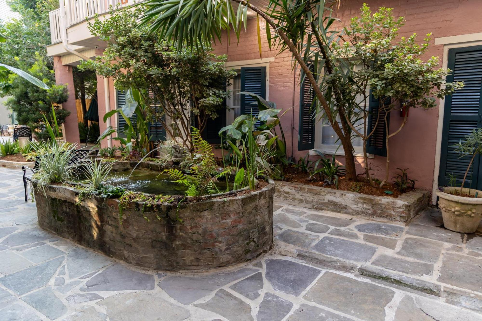 Lamothe House Hotel A French Quarter Guest Houses Property Ню Орлиънс Екстериор снимка