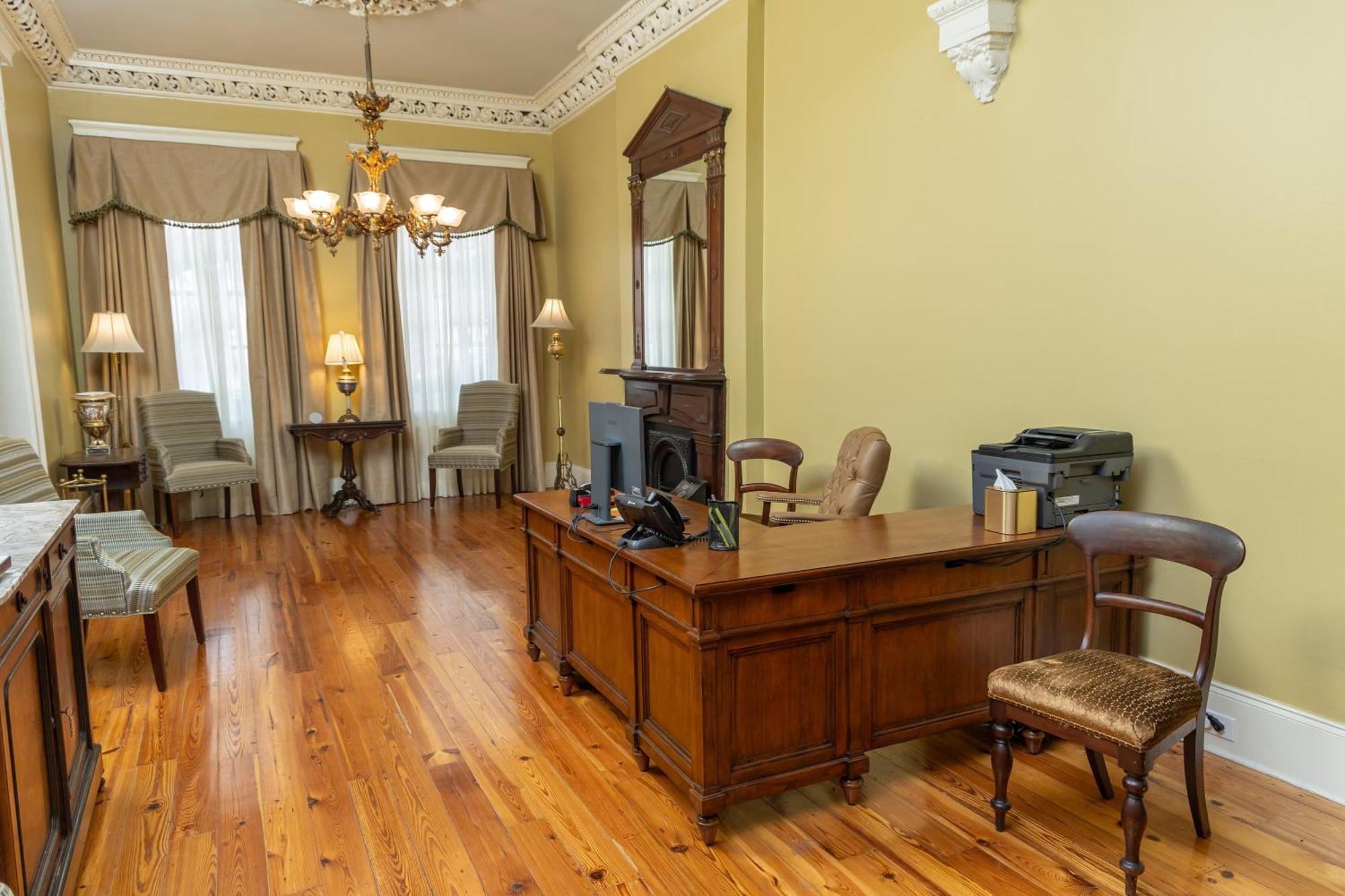 Lamothe House Hotel A French Quarter Guest Houses Property Ню Орлиънс Екстериор снимка