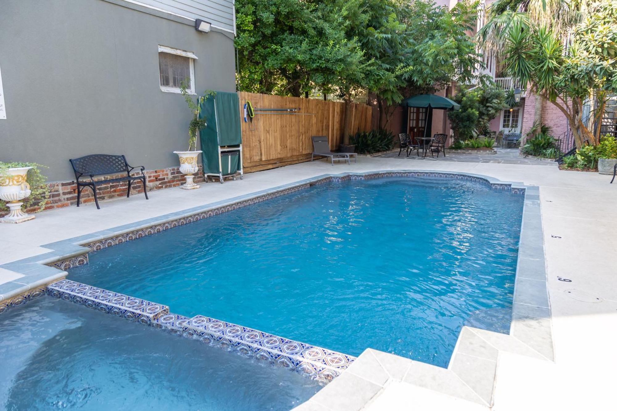 Lamothe House Hotel A French Quarter Guest Houses Property Ню Орлиънс Екстериор снимка