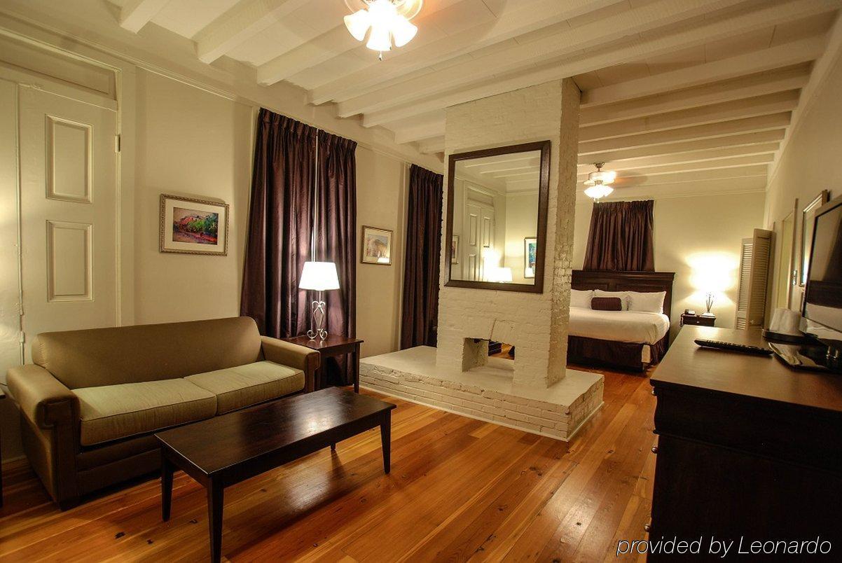 Lamothe House Hotel A French Quarter Guest Houses Property Ню Орлиънс Екстериор снимка
