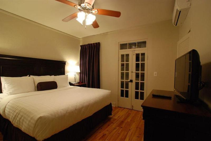 Lamothe House Hotel A French Quarter Guest Houses Property Ню Орлиънс Екстериор снимка
